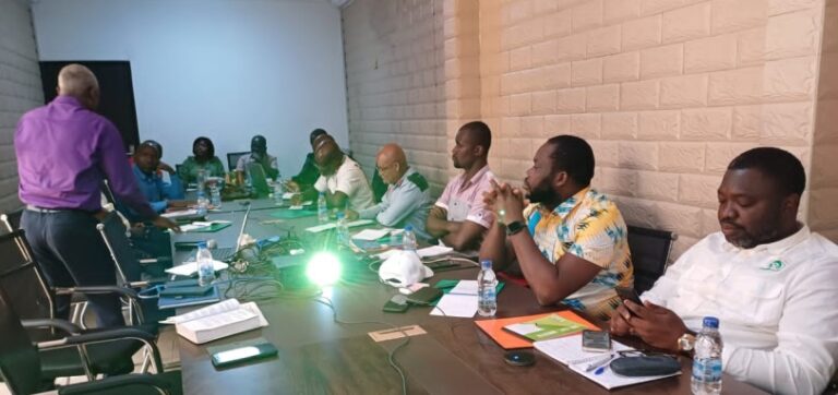 Côte d’Ivoire-AIP/Des leaders syndicaux instruits sur la nécessité d’un code de travail sectoriel