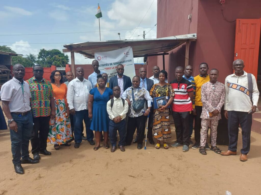 Côte d’Ivoire- AIP/ Education inclusive : une ONG sensibilise sur le handicap sensoriel dans un établissement