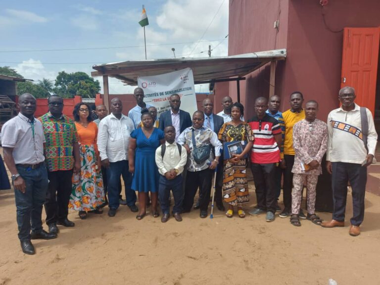 Côte d’Ivoire- AIP/ Education inclusive : une ONG sensibilise sur le handicap sensoriel dans un établissement