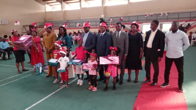 Côte d’Ivoire-AIP/Noël 2023 : Les enfants du personnel du CROU-A1 cadeautés