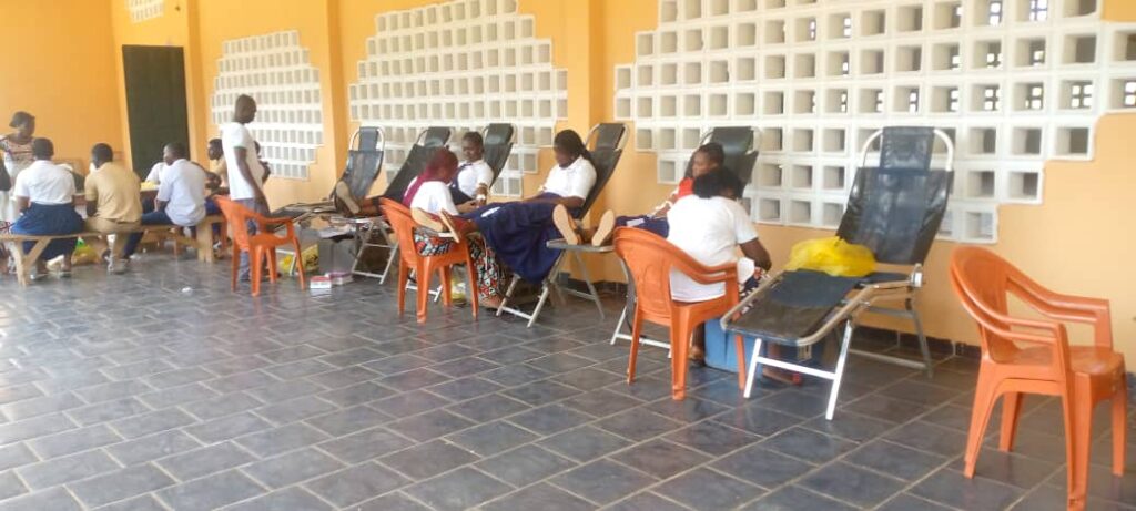 Côte d’Ivoire-AIP/La banque régionale de sang du Moronou invite les populations à donner leur sang pour sauver des vies