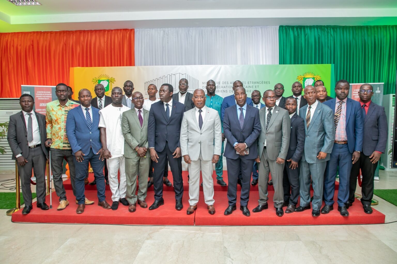 Côte d’Ivoire-AIP/ Le personnel des Affaires étrangères demande des primes trimestrielles et la reprise des affectations