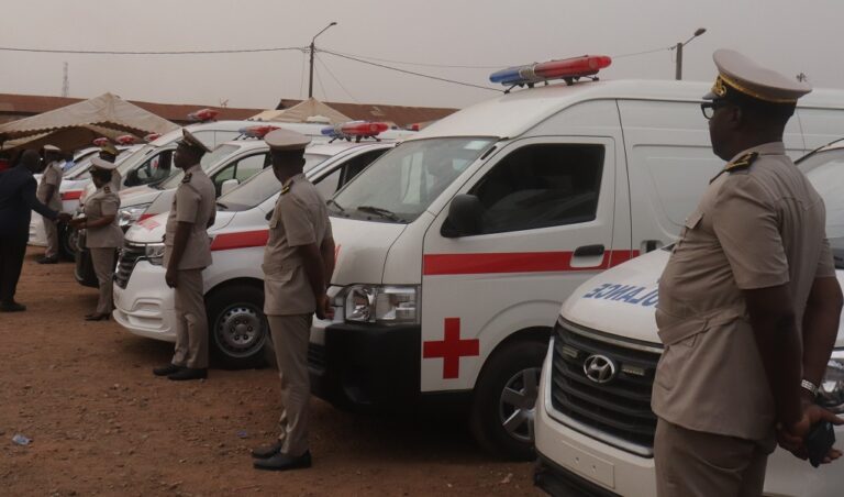 Côte d’Ivoire-AIP/Le conseil régional offre 10 ambulances aux centres de santé du Haut Sassandra