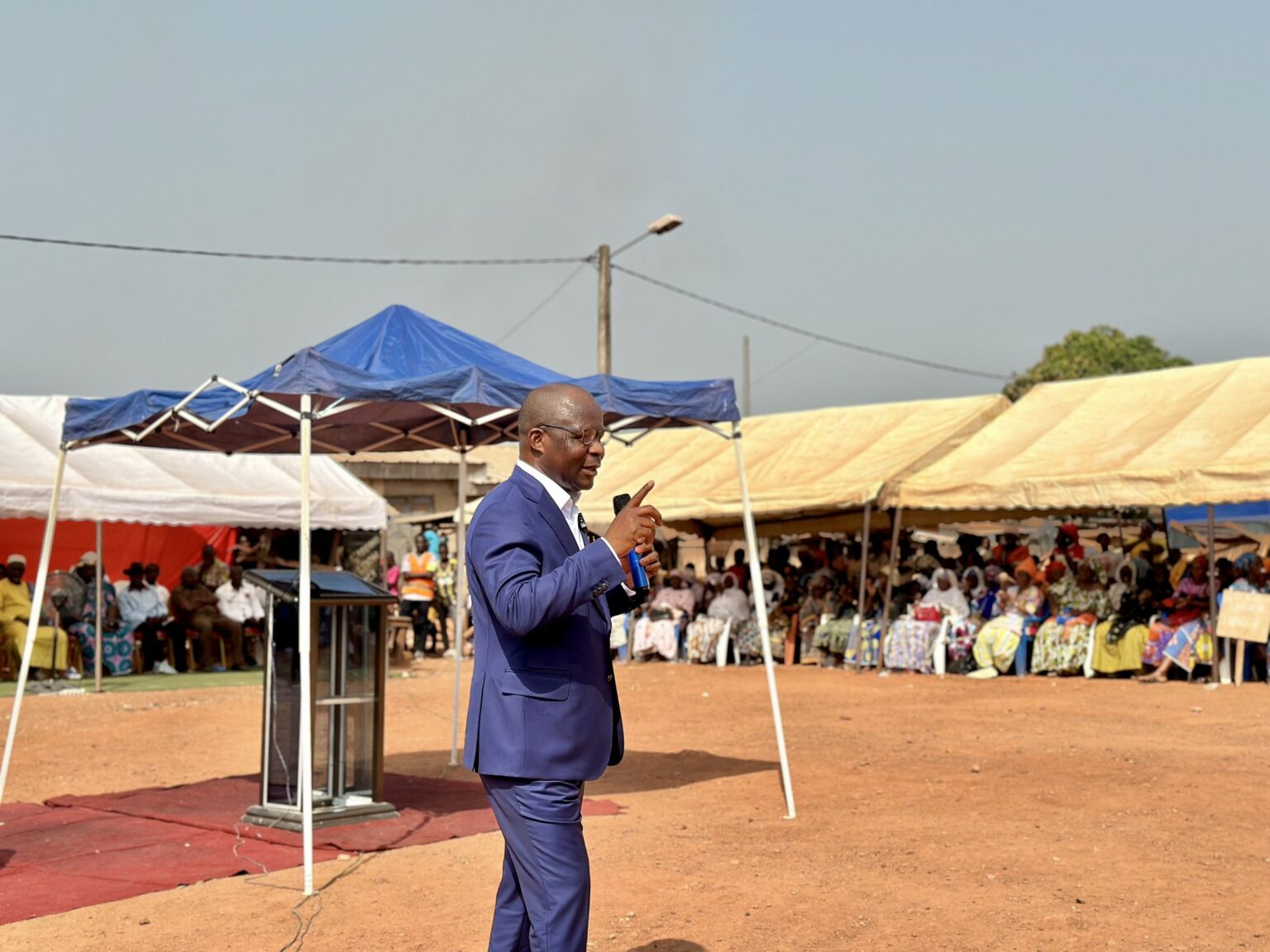 Côte d’Ivoire-AIP/Pierre Dimba appelle les populations allochtones à travailler avec les autochtones pour le développement de N’douci