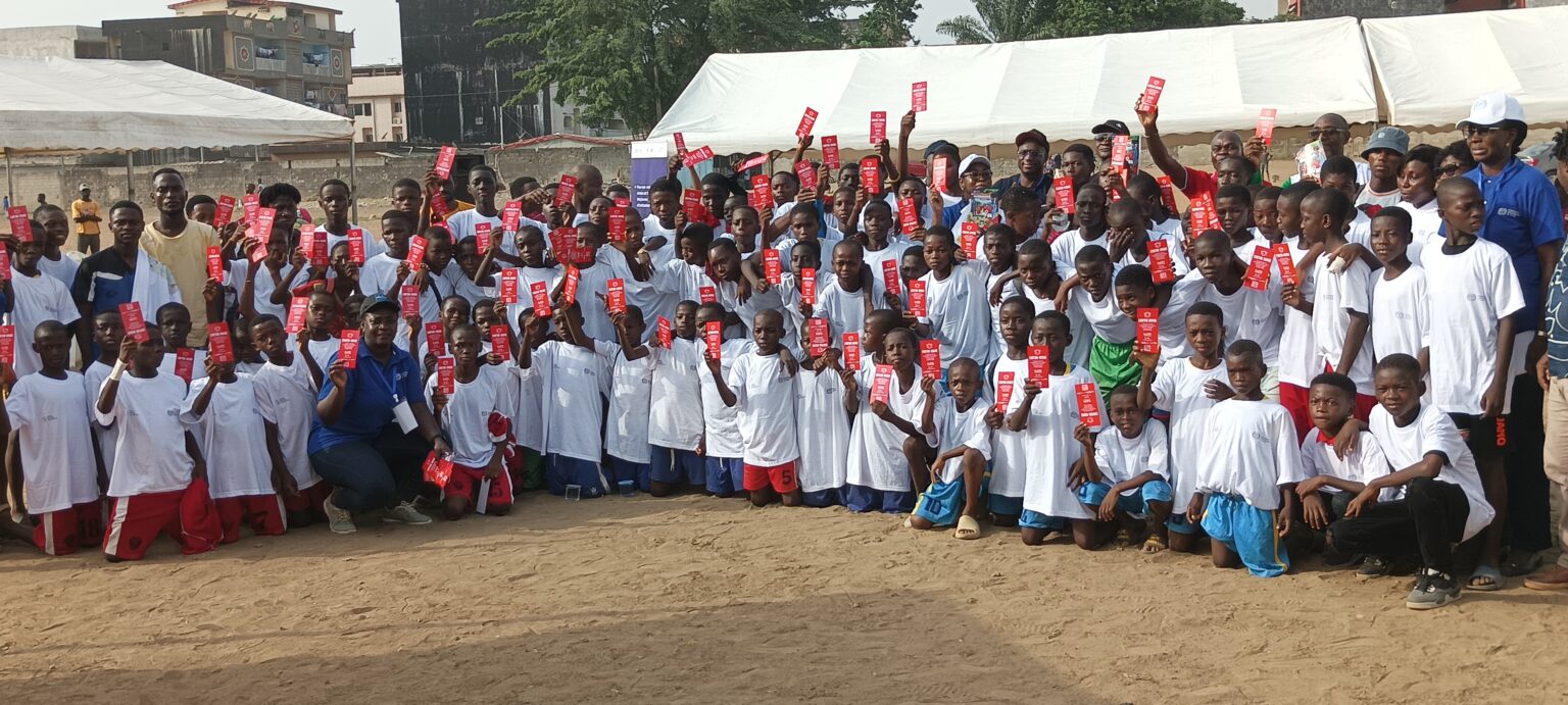 Côte d’Ivoire-AIP/ L’OIT et des ex-footballeurs internationaux sensibilisent à une migration planifiée et consentie des jeunes joueurs de football