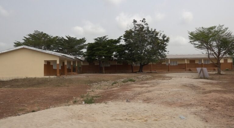 Côte d’Ivoire-AIP/ Agboville: remise de clés de l’école primaire de Babiahan réhabilitée