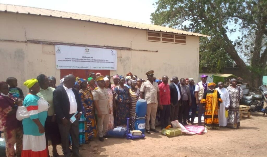 Côte d’Ivoire-AIP/le PADFA équipe deux groupements agricoles de femmes à Ferkessédougou
