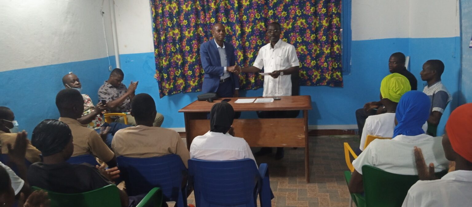 Côte d’Ivoire-AIP/ Une association caritative scolaire prend en charge les soins de première nécessité des patients vulnérables de Bouandiali