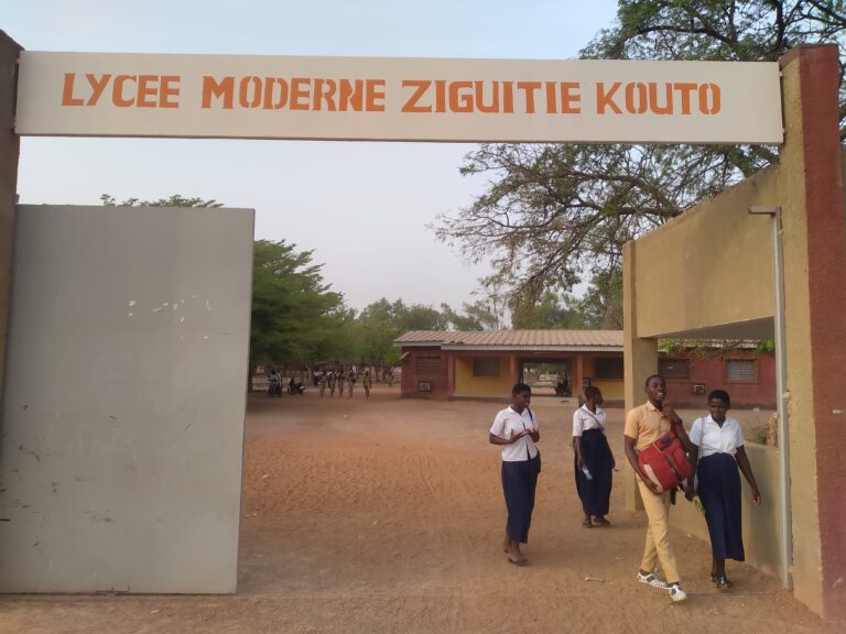 Côte d’Ivoire-AIP/ La communauté éducative du lycée de Kouto appelée à une remise en cause après les résultats de l’examen blanc