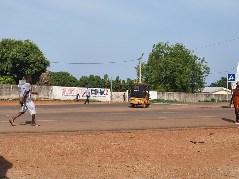 Côte d’Ivoire – AIP/ Les populations plaident pour l’installation de ralentisseur sur la voie express de Koun-fao