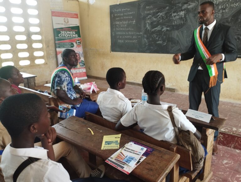 Côte d’Ivoire-AIP/ Le sénat des jeunes expliqué aux élèves des lycées et collèges de Dabou