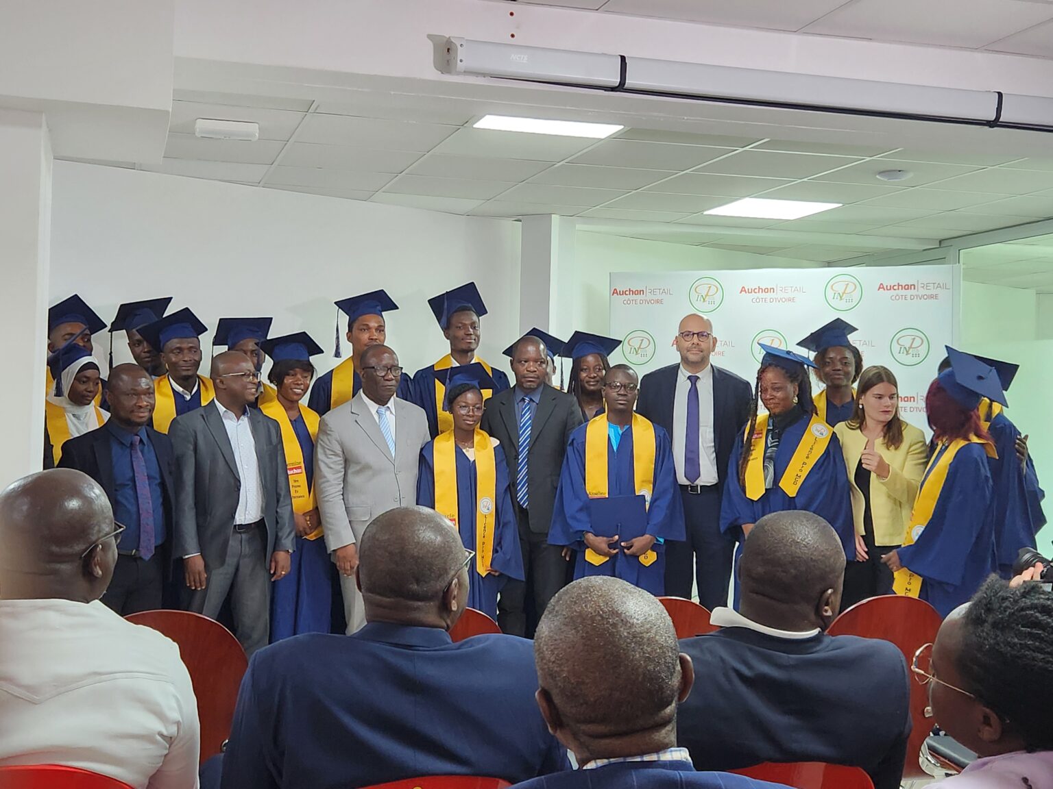 AIP/ Des diplômés en management de la grande distribution exhortée à moderniser le commerce en Côte d’Ivoire