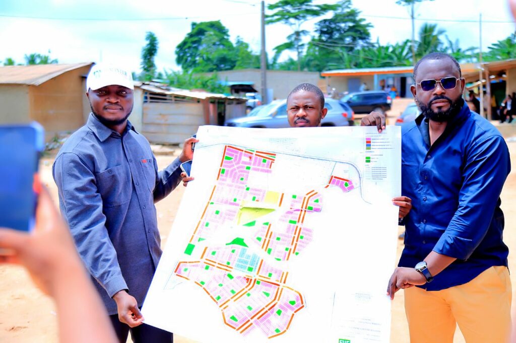 Côte d’Ivoire-AIP/ Une entreprise immobilière lance les travaux d’aménagement foncier de 1500 hectares de terrain à Azaguié M’bromé