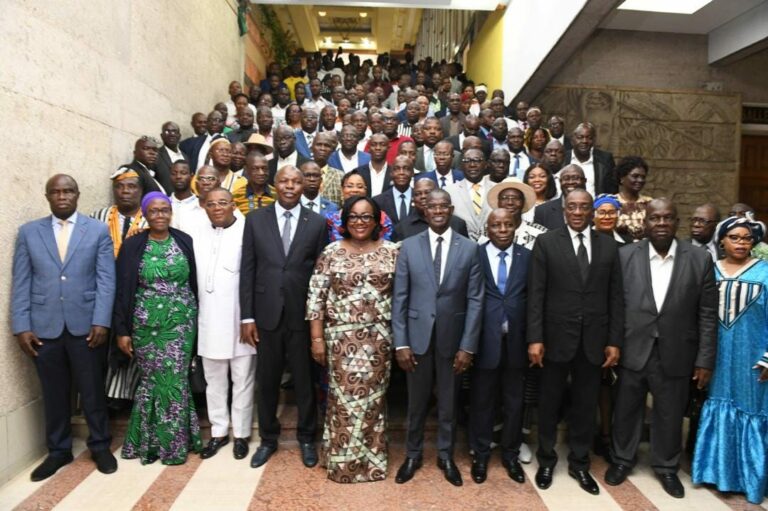 Côte d’Ivoire-AIP/Les cadres du district des Montagnes mobilisent les populations pour l’hommage au Président Ouattara à Guiglo
