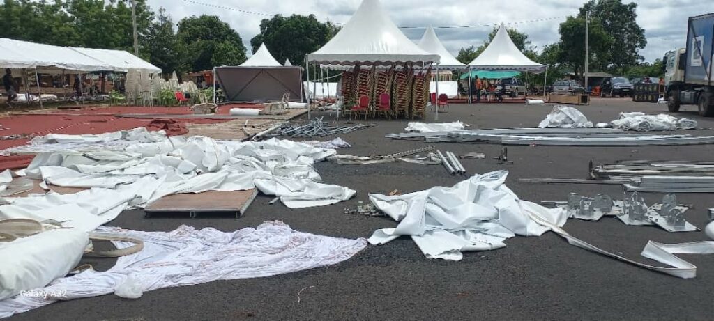 Côte d’Ivoire-AIP/ Malgré la tornade, les équipes à pied d’œuvre pour les obsèques du président Bédié