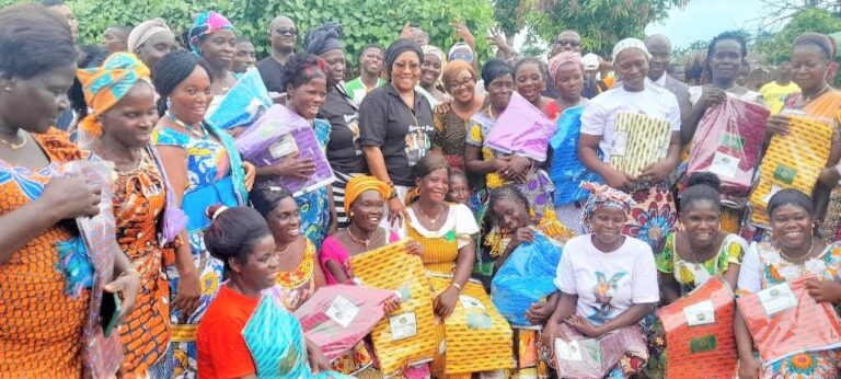 Côte d’Ivoire-AIP/ Fête des mères 2024: les femmes du campement Yaokro de Duékoué célébrées