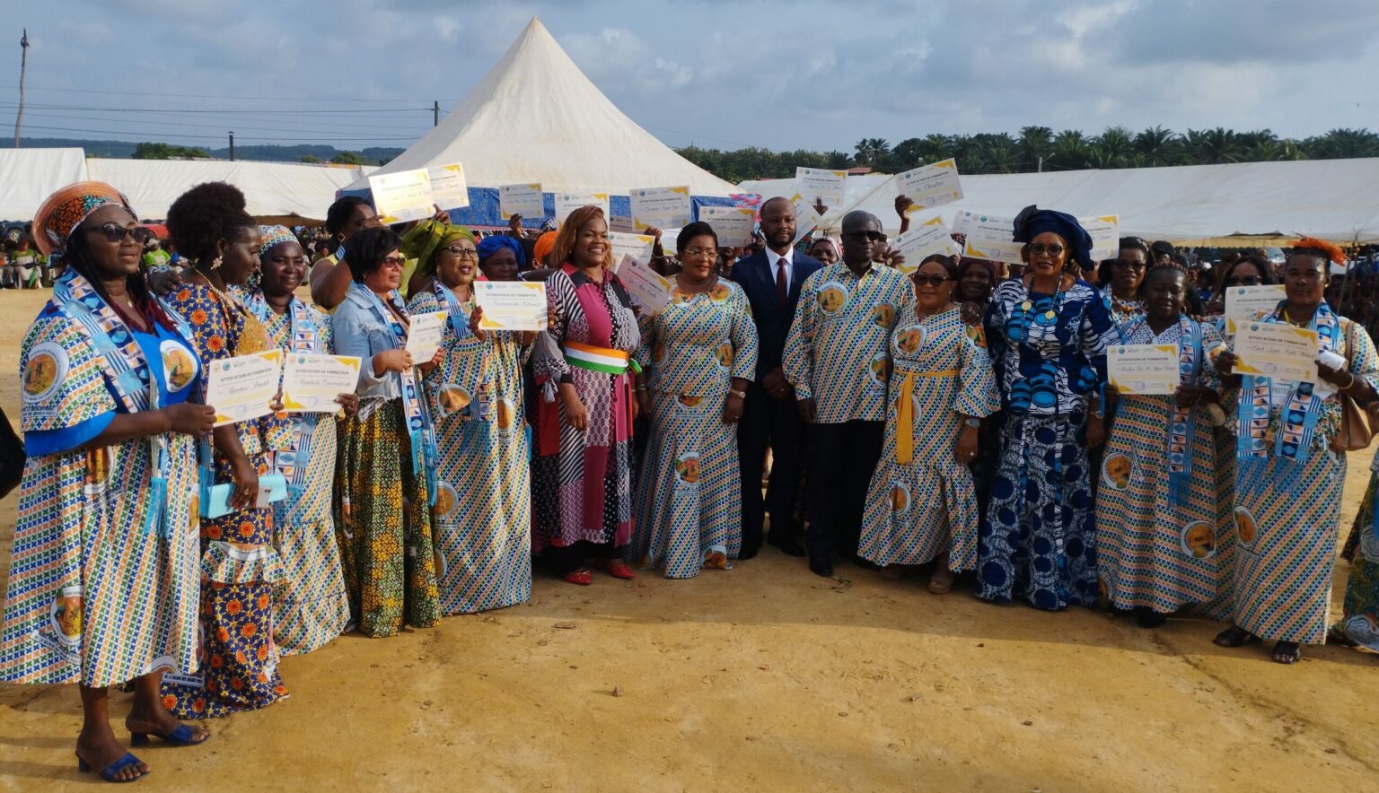 Côte d’Ivoire – AIP/ Des femmes des Grands Ponts reçoivent leur certificat en économie sociale et solidaire