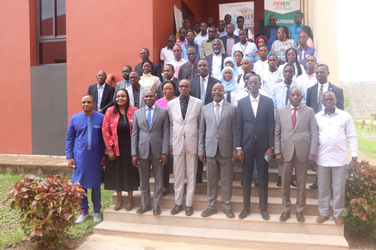 Côte d’Ivoire-AIP/ Le FONSTI invite les universitaires à soumettre leurs projets de recherche pour un colloque international sur l’IA prévu à San Pedro