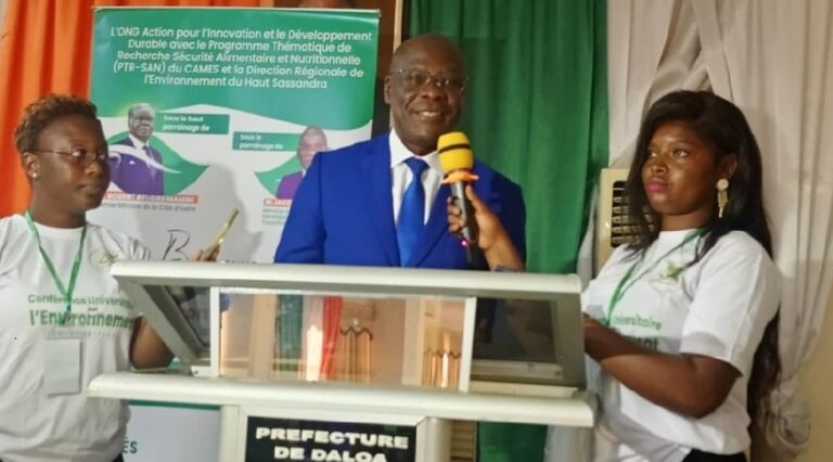 Côte d’Ivoire – AIP/ Dégradation de l’environnement : des universitaires réunis à Daloa proposent des solutions « durables »