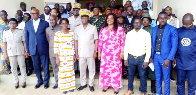 Côte-d’Ivoire -AIP/ Le retour aux bonnes pratiques culturales prôné pour protéger les terres à Dabou