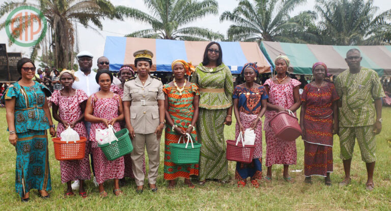 Côte d’Ivoire-AIP/ La sous-préfecture de Divo honore les femmes du canton Zédié et les encourage à créer des associations bancables