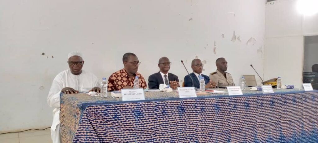 Côte d’Ivoire-AIP/Hommage au Patriarche Sénoufo Coulibaly Péléforo Gbon par le Professeur Ferdinand Tiona Ouattara