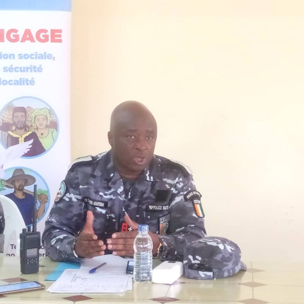 Côte d’Ivoire-AIP/ Le commissaire de police de Ouangolodougou appelle les populations de Kaouara à établir les pièces afférentes à leurs motos