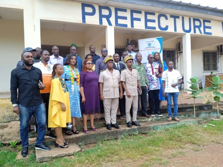 Côte d’Ivoire – AIP / Les directeurs et chefs de service d’Akoupé informés sur les droits et les obligations du fonctionnaire.