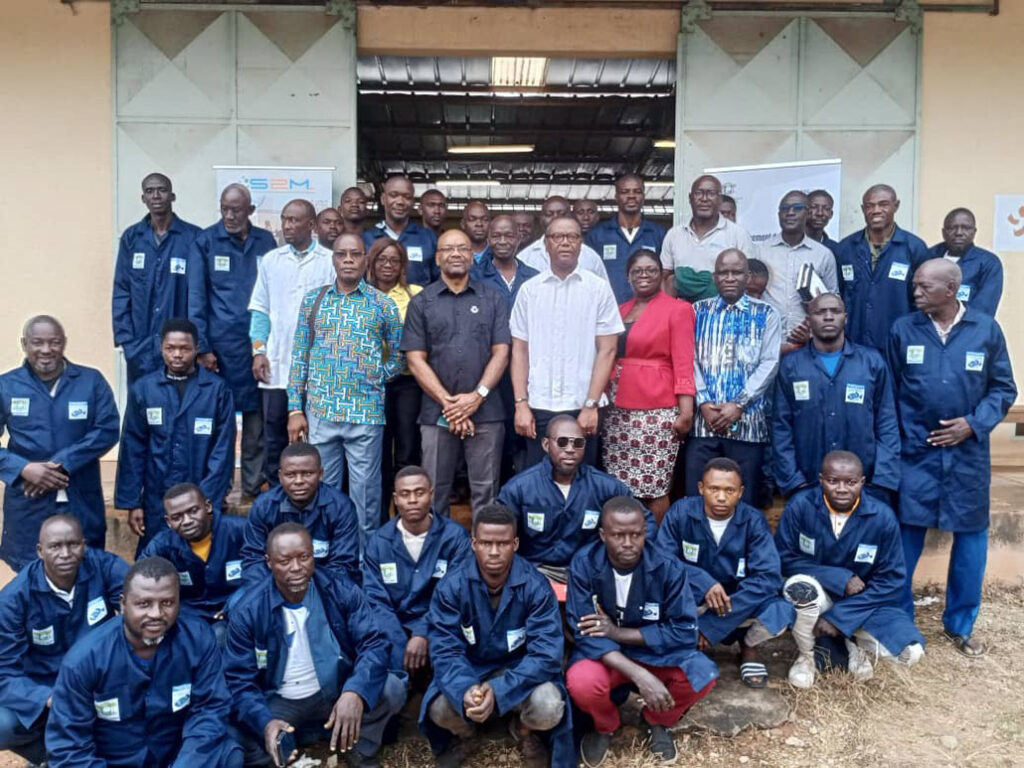 Côte d’Ivoire-AIP/ Des artisans mécaniciens d’Abengourou en formation pour s’adapter à l’évolution de la technologie automobile