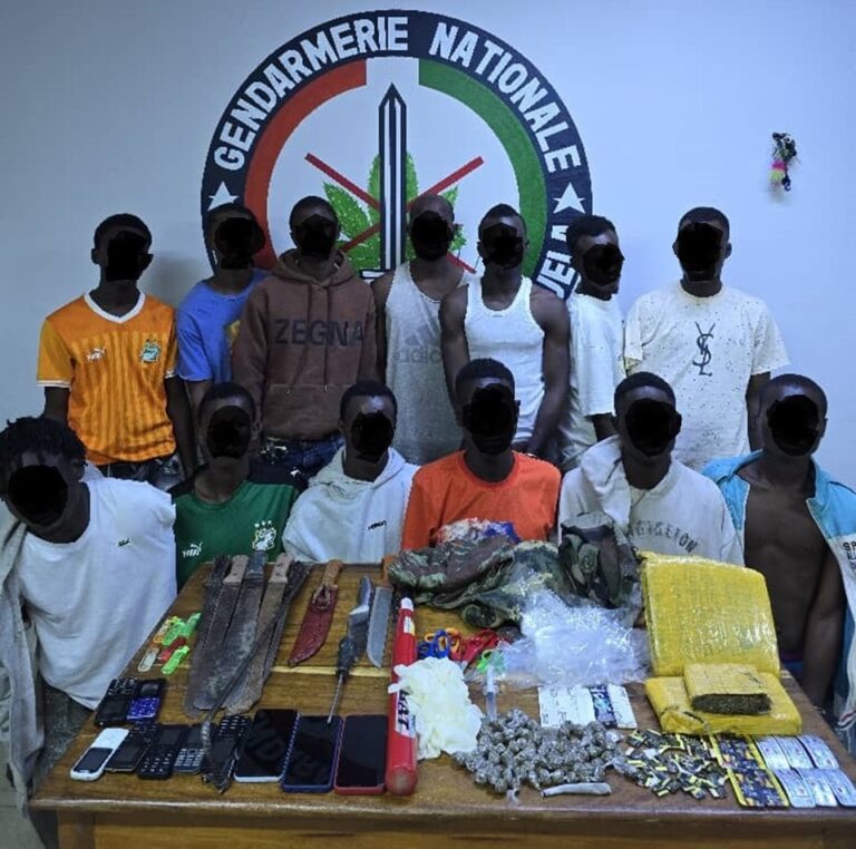 Côte d’Ivoire-AIP : Des présumés bandits en possession d’armes et de stupéfiants interpellés à Séguéla