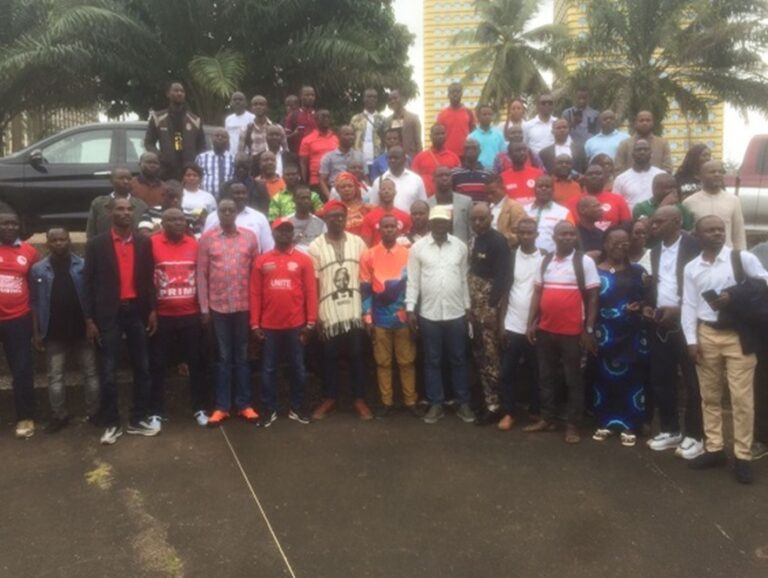 Côte d’Ivoire-AIP/ Des syndicats des enseignants menacent d’observer une grève pour réclamer une prime trimestrielle