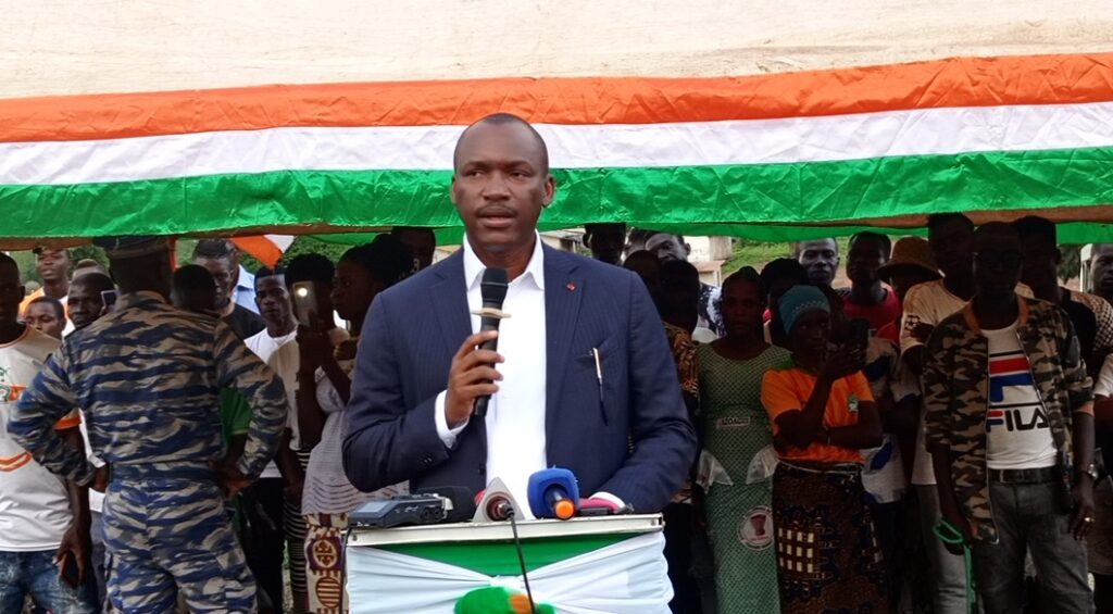 Côte d’Ivoire-AIP/ Conseil régional du Haut Sassandra : Mamadou Touré lance des projets dans le département d’Issia et en promet de nouveaux
