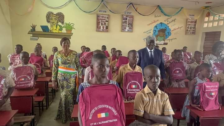 Côte d’Ivoire-AIP/ Les élèves d’Abobo appelés à préserver les kits scolaires fournis par le gouvernement