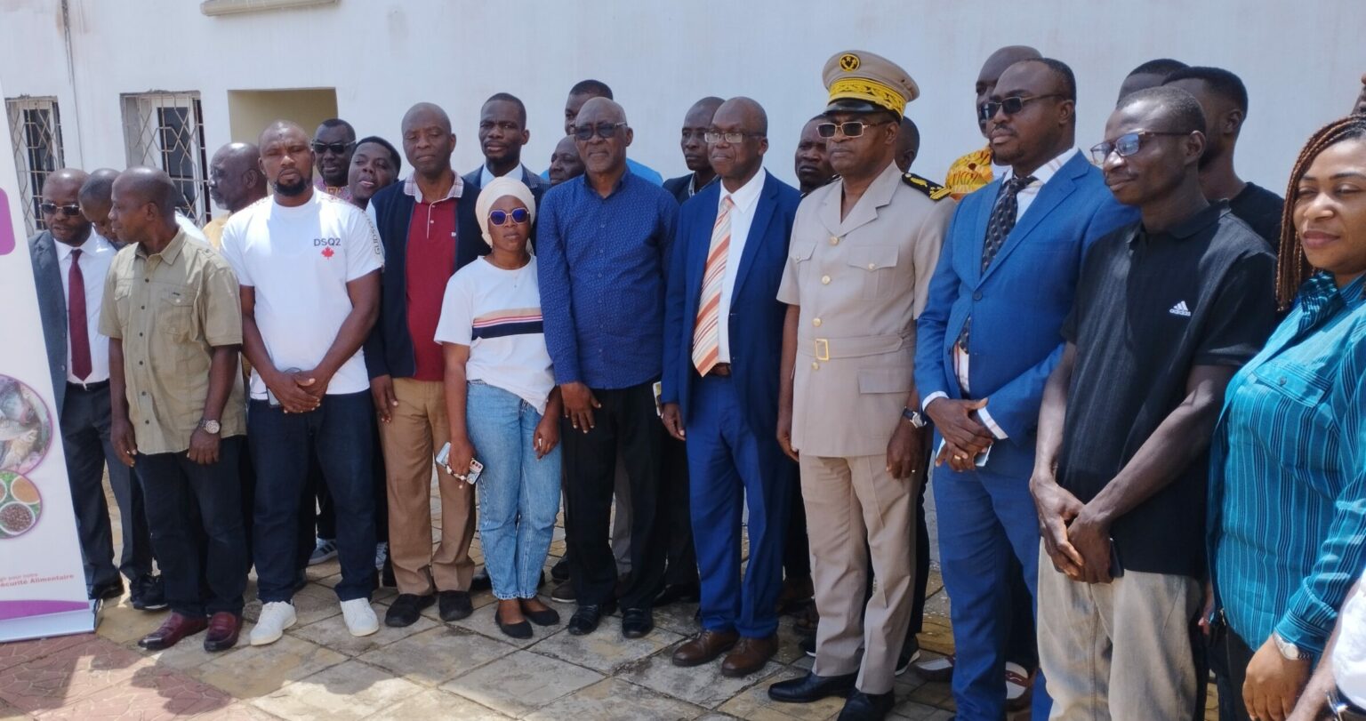 Côte d’Ivoire -AIP/ Des acteurs piscicoles formés à Dabou à la fabrication d’aliments à base de matières premières locales