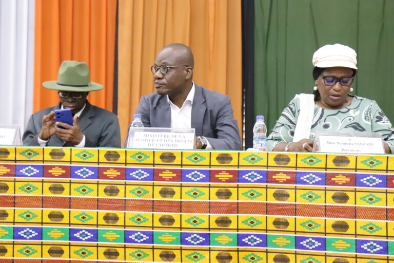 Côte d’Ivoire-AIP/ La population d’Abobo exhortée à utiliser les dérogations et procédures spéciales d’État civil