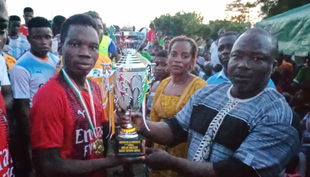 Côte d’Ivoire-AIP/La jeunesse de Foutounou organise un tournoi de football pour réconcilier le village après des tensions autour de la chefferie