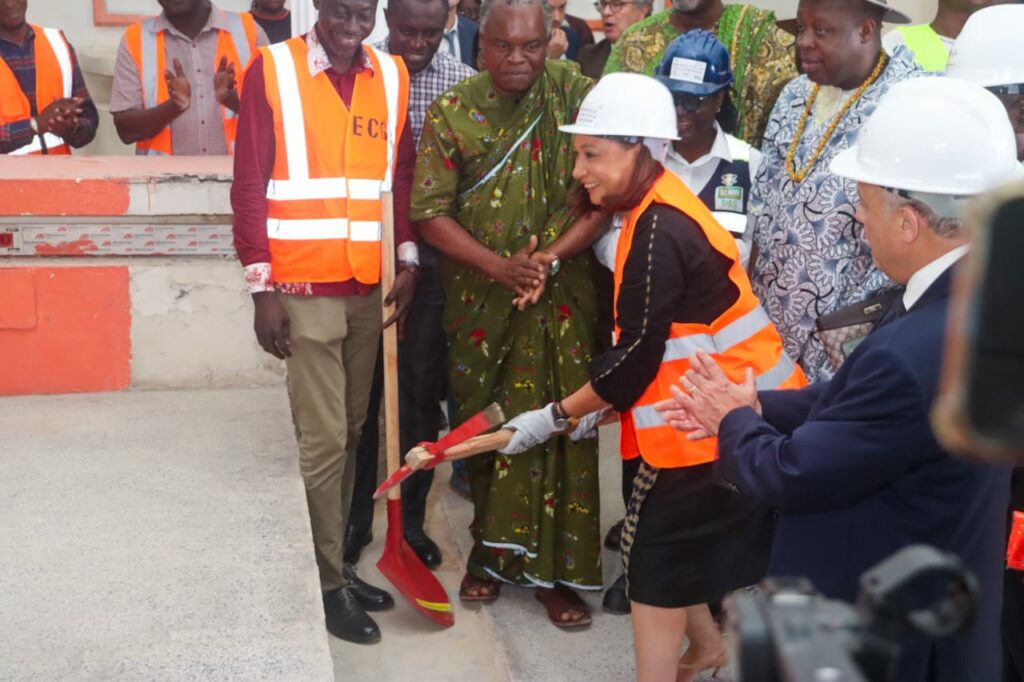 Côte d’Ivoire-AIP/La ministre Françoise Remarck lance officiellement les travaux de réhabilitation du musée des civilisations