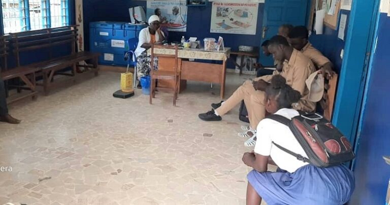 Côte d’Ivoire-AIP/ Le médecin-chef du SSSU-SAJ de Sakassou annonce l’engagement de ses services pour la redynamisation des clubs de santé des établissements scolaires