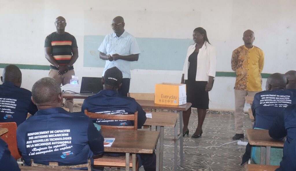 Côte d’Ivoire – AIP/ Daloa : des artisans des métiers de l’automobile formés aux nouvelles technologies de construction des véhicules