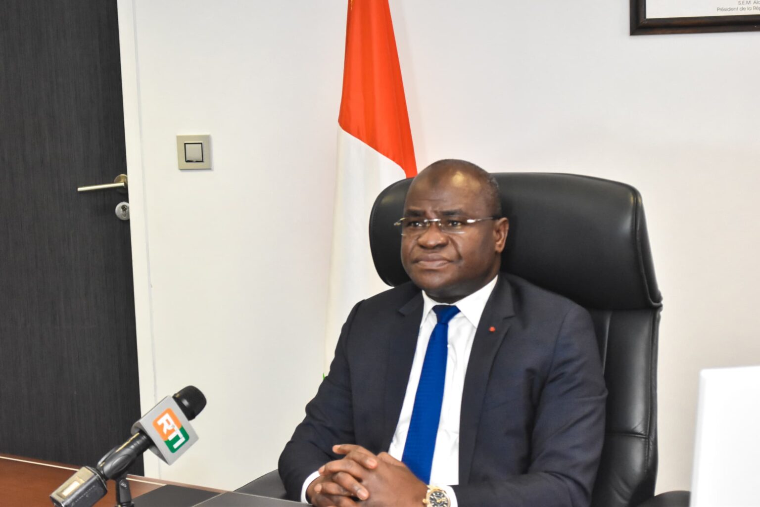 Côte d’Ivoire-AIP/ Le ministre Kalil Konaté réaffirme l’engagement de l’État en faveur de l’industrie postale