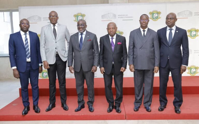 Côte d’Ivoire-AIP/ Les diplomates ivoiriens lancent leur mutuelle pour renforcer l’entraide et la solidarité