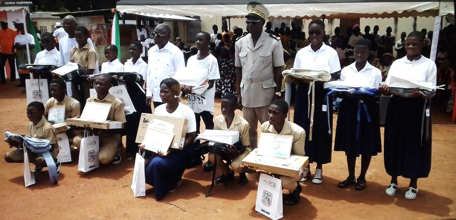 Côte d’Ivoire – AIP / Les meilleurs acteurs de différents secteurs célébrés à Tiémélékro