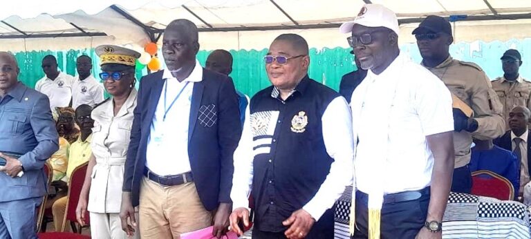 Côte d’Ivoire-AIP/La communauté Mandé du Guémon rend hommage au président du conseil régional pour ses actions de développement