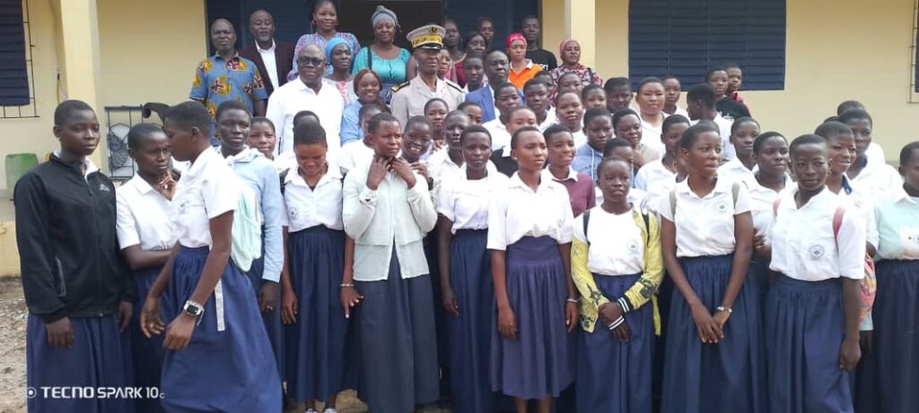 Côte d’Ivoire – AIP/ Octobre rose 2024 : Cinq cents élèves sensibilisées et dépistées contre le cancer du sein et du col de l’utérus au lycée de Sinematiali