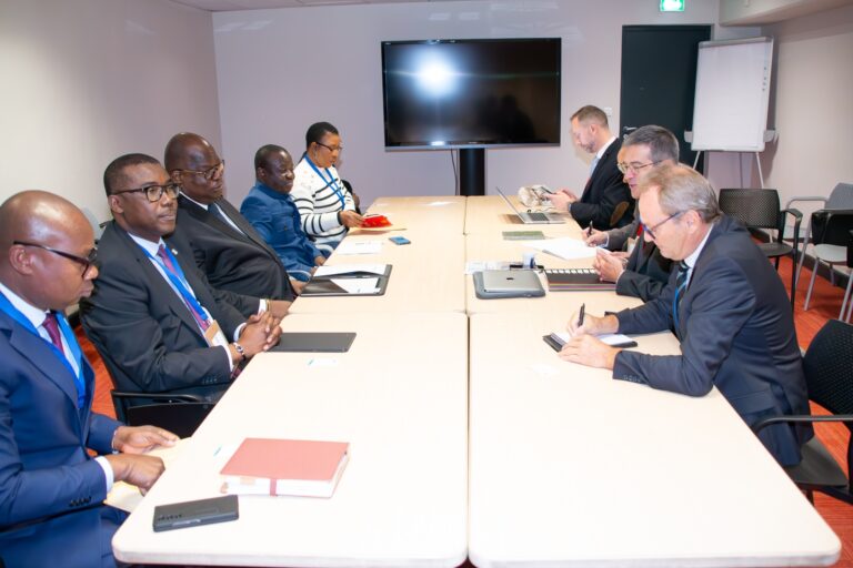 AIP/Le ministre Laurent Tchagba sollicite l’expertise du RIOB pour créer des agences de gestion des bassins fluviaux en Côte d’Ivoire