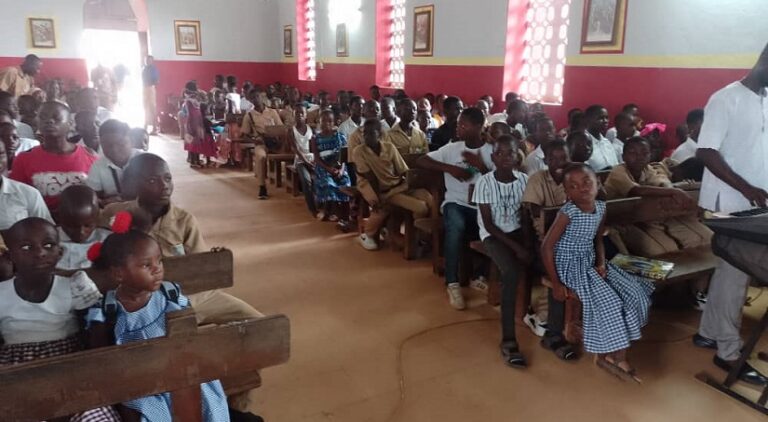 Côte d’Ivoire-AIP/Agboville: des sermons apportés aux élèves du lycée d’Oress-Krobou pour une année scolaire réussie