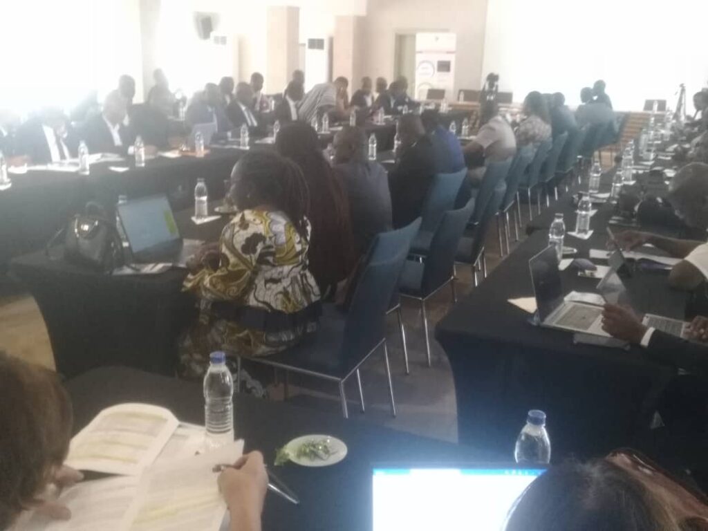 Côte d’Ivoire-AIP/Insertion professionnelle des jeunes : le PJEDEC3 passé en revue à mi-parcours à Grand-Bassam