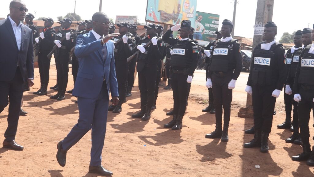 Côte d’Ivoire – AIP/ Opération « Epervier 10 » : le ministre Vagondo Diomandé décrète la « Tolérance zéro » lors du lancement à Daloa