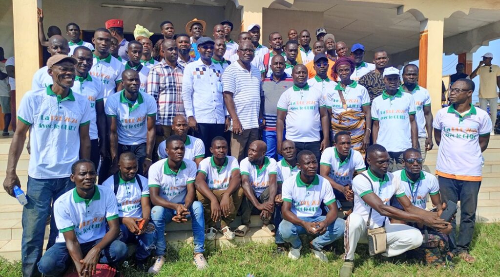 Côte d’Ivoire – AIP/ Un cadre promet un fonds pour lutter contre le chômage des jeunes diplômés à Vavoua