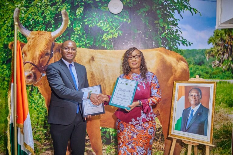 Côte d’Ivoire-AIP/Un protocole d’accord pour l’autonomisation des populations vulnérables signé entre deux ministères